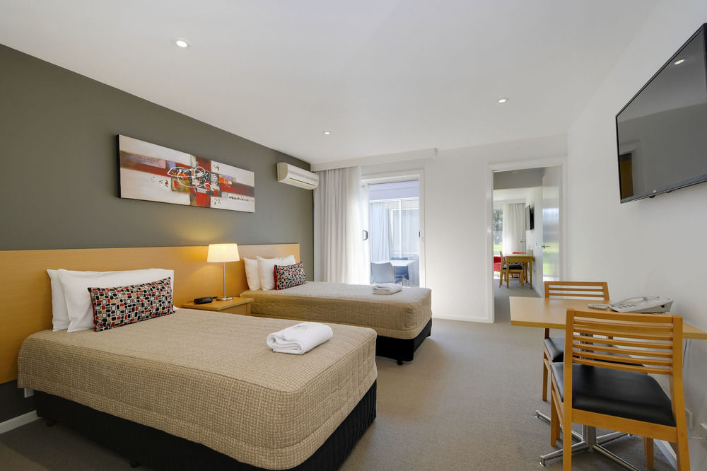 Quality Inn & Suites Traralgon Exterior photo